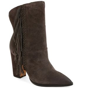 ✨NEW✨ DOLCE VITA Ileen Fringe Booties